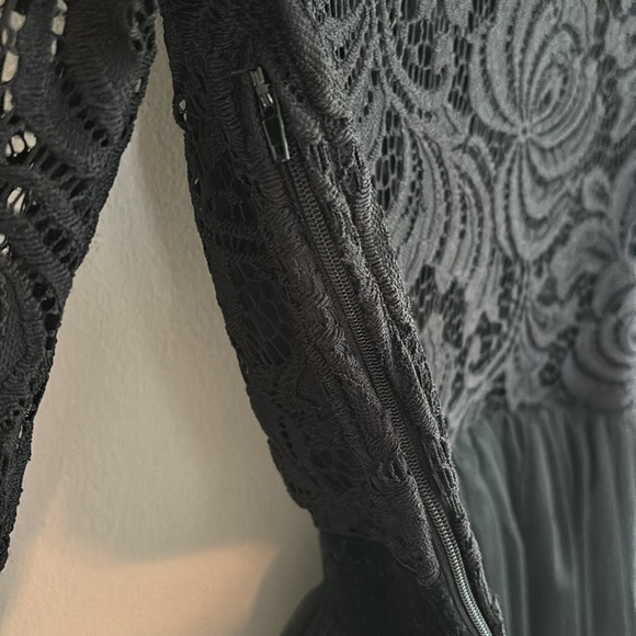 City Studio Juniors open lace 3/4 sleeve mini black cocktail dress w/ full skirt - Picture 10 of 11